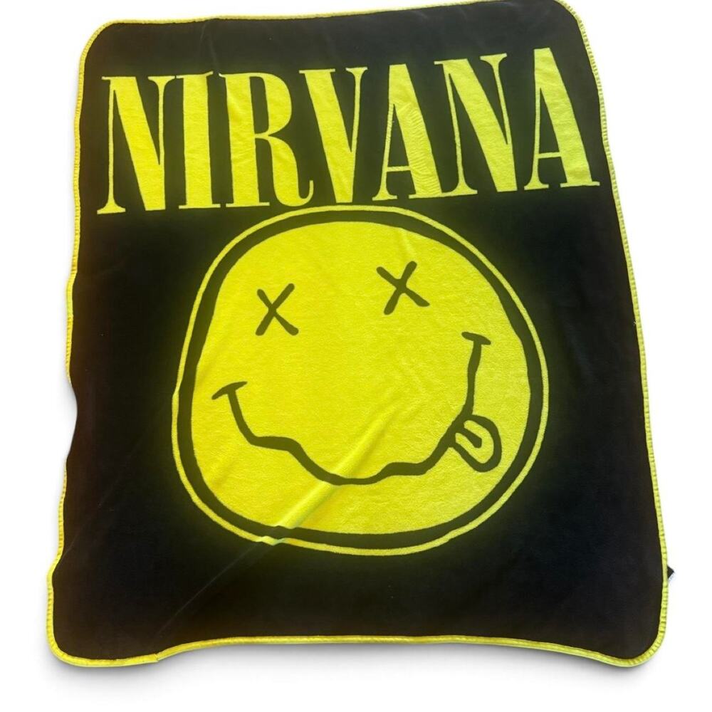 Nirvana Smiley Face Throw Blanket Black & Yellow 48” x 72”